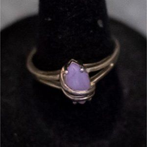 Size 8, Vintage Purple Abstract Stone Sterling Silver Wrap Ring by Avon - G47